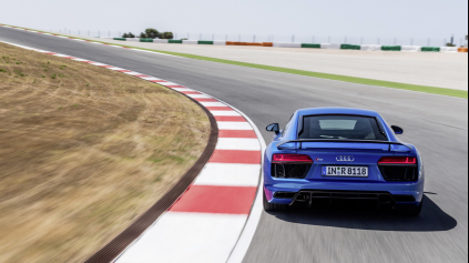 AUDI R8 PRÍDE S TURBOM. SKONČÍ ATMOSFÉRICKÝ MOTOR V10?