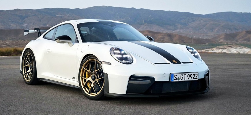 Porsche 911 GT3 992.2 má po facelifte zadné sedadlá a menej Nm! Je to horšie auto?