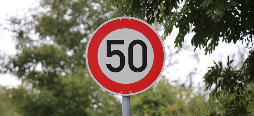 Maximálna rýchlosť na diaľnici znížená na 50 km/h? Zmena na jednej z najvyťaženejších ciest Európy