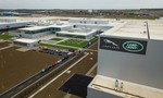 Koncern Jaguar Land Rover dostal zelenú na rozšírenie výroby, v Nitre postaví novú lakovňu