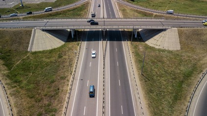 ZMENA NA RÝCHLOSTNEJ CESTE R1: DOPRAVNÉ OBMEDZENIA PRI BANSKEJ BYSTRICI