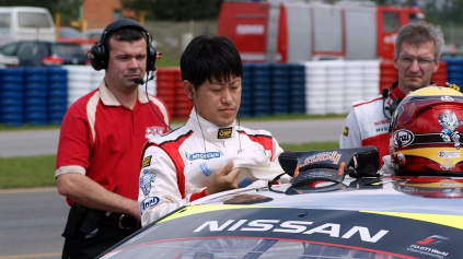 SEIJI ARA NÁS POVOZIL V NISSANE GT-R...