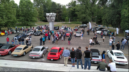 DRUHÝ PORSCHE ZRAZ BUDE V SOBOTU NA BRATISLAVSKOM HRADE