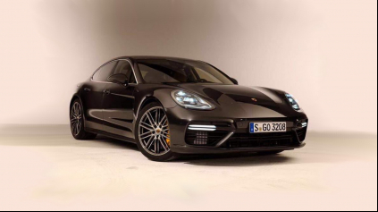 NOVÉ PORSCHE PANAMERA JE SEXI. JEJ FOTKY UNIKLI 5 DNÍ PRED PREDSTAVENÍM!