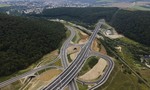 Nová diaľnica na severe mešká ešte viac. Neotvoria tento rok v SR žiadnu rýchlu cestu?