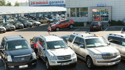 AAA AUTO CALLCENTRUM VYBAVÍ ROČNE AŽ 3,5 MILIÓNA HOVOROV