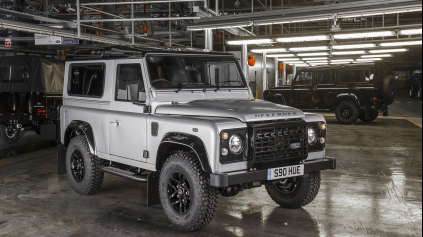 LAND ROVER DEFENDER EŠTE NESKONČÍ, ZÁUJEM RASTIE