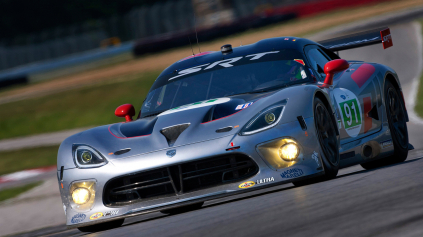 SRT VIPER NEJDE DO LE MANS