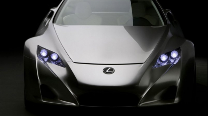 VIDEO: LEXUS LF-A NA NURBURGRINGU