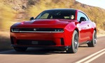 Nový Dodge Charger Daytona mieri aj do Európy! Nedostaneme len elektrické verzie