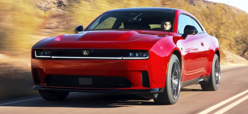 Nový Dodge Charger Daytona mieri aj do Európy! Nedostaneme len elektrické verzie