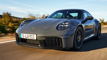 Hybridné Porsche 911 Carrera GTS je realitou! Nový väčší motor, elektrické turbo a 541 koní