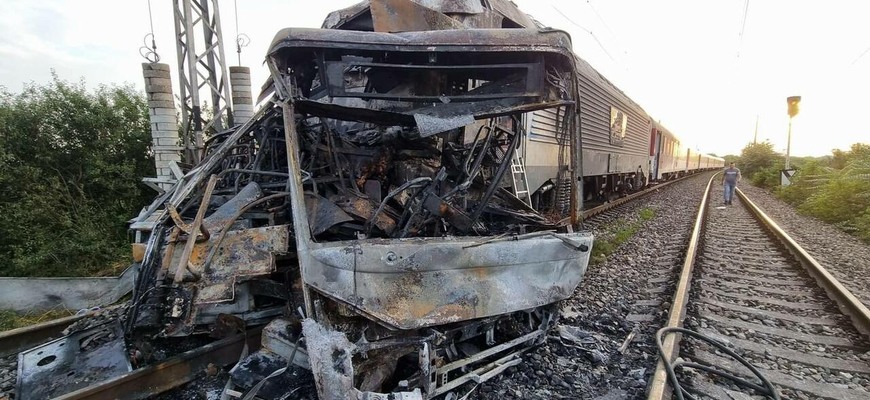 Tragická nehoda pri Nových Zámkoch: Nové informácie, čo sa dialo pred zrážkou vlaku s autobusom