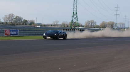 POZVÁNKA: RACINGWHEELS DAY - SLOVAKIARING 17.03. (SOBOTA)