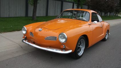 KARMANN GHIA - JEDINÝ KRÁSNY VOLKSWAGEN?