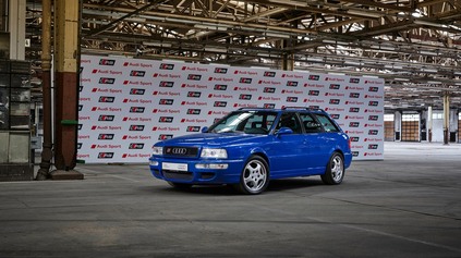 VYSOKOVÝKONNÉ AUDI RS2 JE VETERÁN