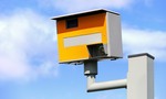 Nové radary vytrestajú za rýchlosť, zmena zelenej na semaforoch u susedov bude čiastočná