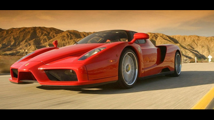 NOVÉ FERRARI ENZO ZVLÁDNE 370 KM/H! POZNÁME TECHNICKÉ DETAILY