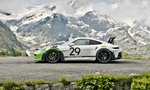 Porsche vzdalo hold tragicky zosnulej hviezde, o unikátnu 911 GT3 RS sa bude žrebovať!