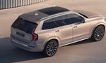 Nové Volvo XC90 je po úniku prvých obrázkov odhalené. Prednú masku má v niečom podobnú BMW