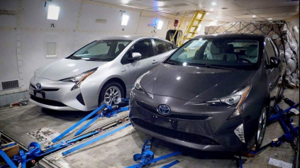 NOVÁ TOYOTA PRIUS PREBERÁ DIZAJN MODELU MIRAI